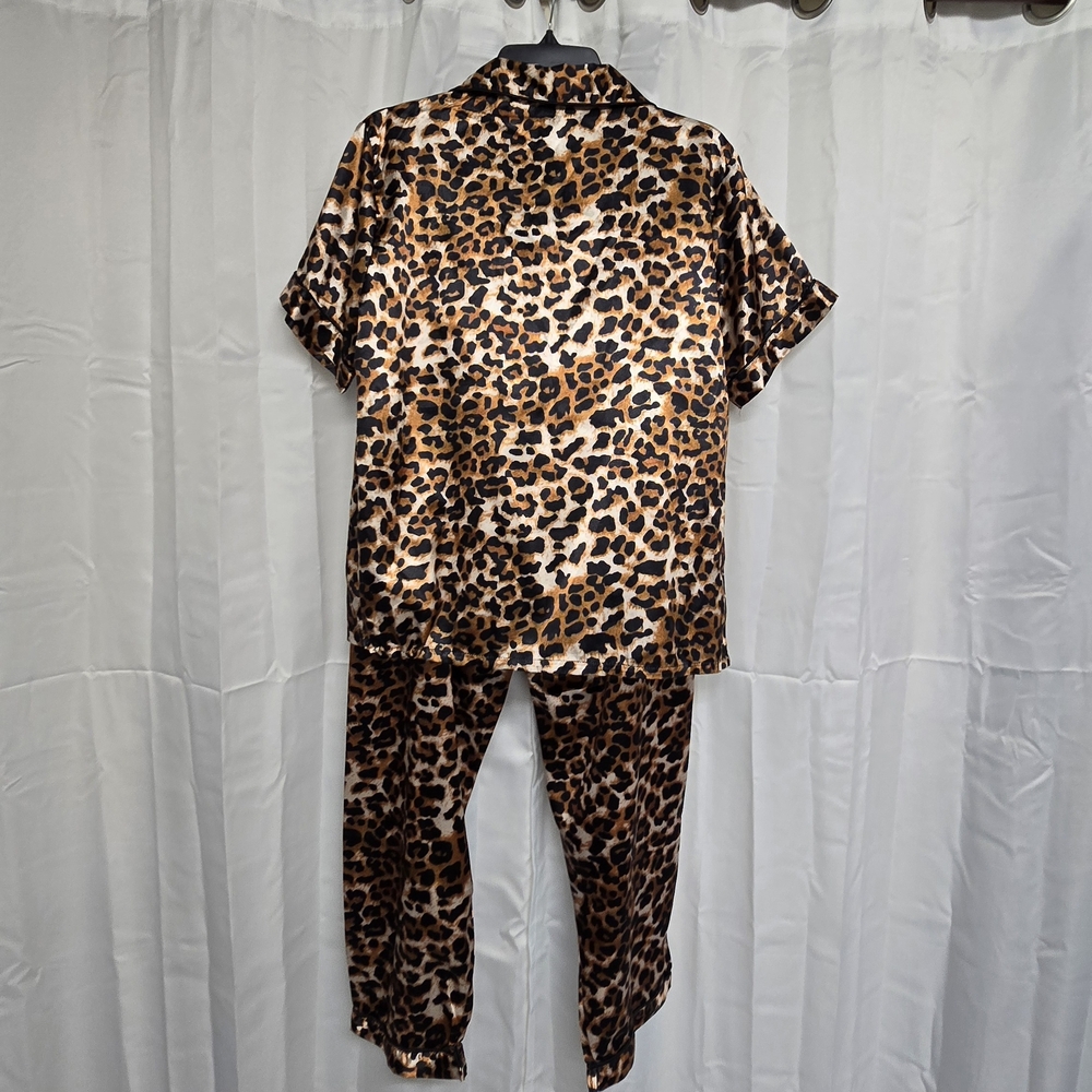 Leopard Print Pajama Set - New! - Picture 3 of 14